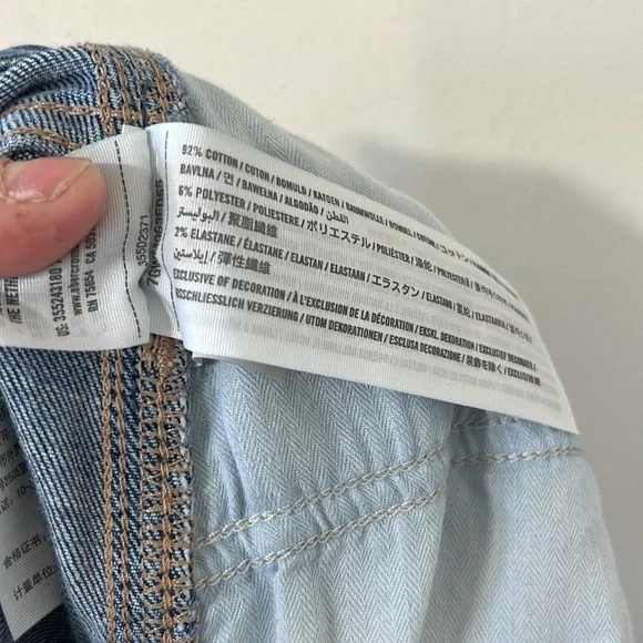 Hollister Ultra High Rise Straight Leg Raw Hem Denim Jeans Size 30 - Picture 10 of 10